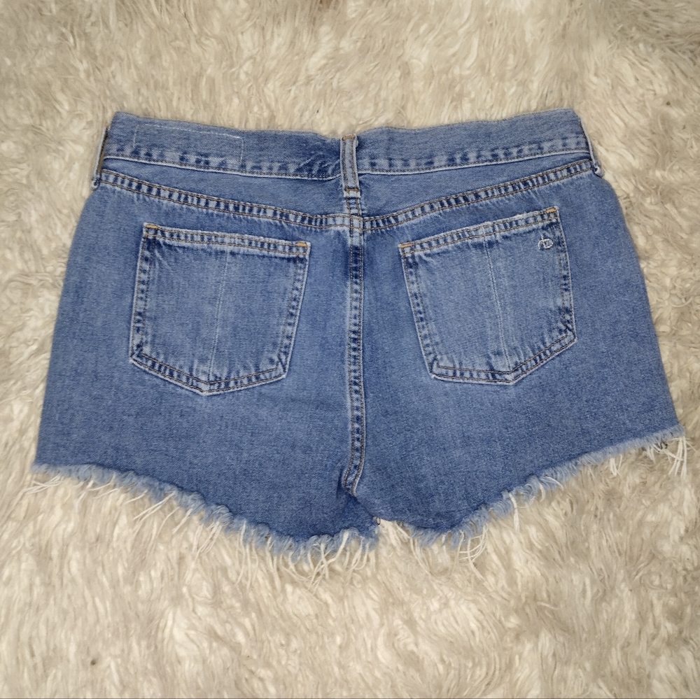 Rag & Bone Winnie Distressed Cut Off Denim Short Size 26 - Picture 8 of 12